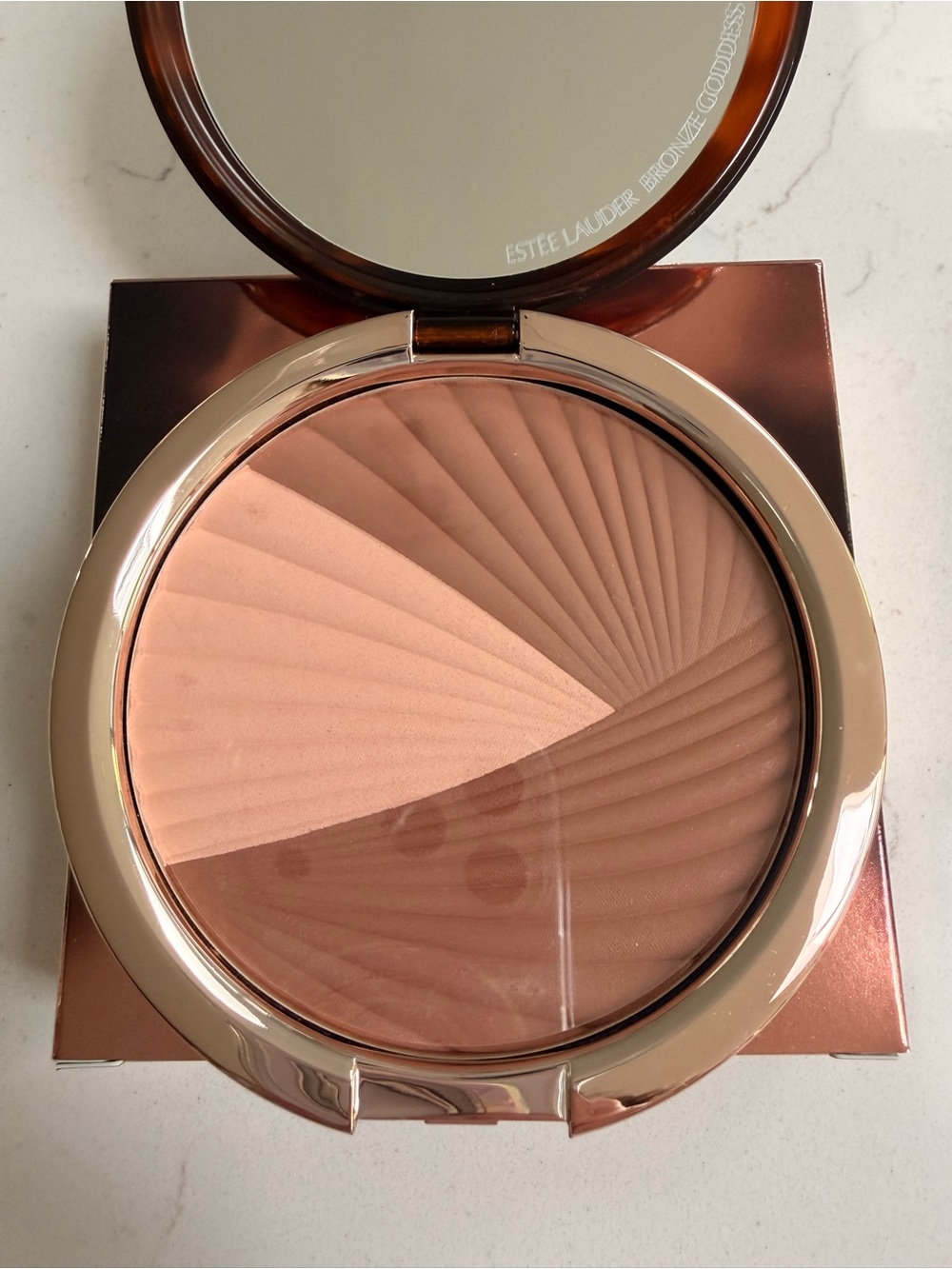 Estée Lauder Bronze Goddess Matte & Glow Bronzing Trio 01 Mirage NIB - Picture 2 of 5